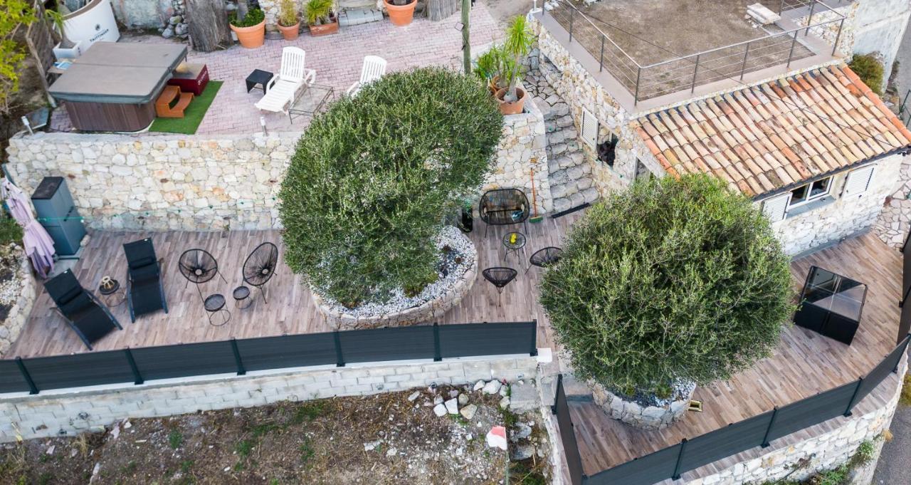 הוילה בוסוליי Le Petit Jardin Exotique מראה חיצוני תמונה