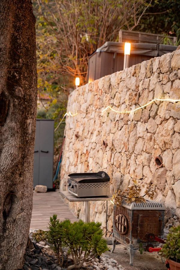 הוילה בוסוליי Le Petit Jardin Exotique מראה חיצוני תמונה